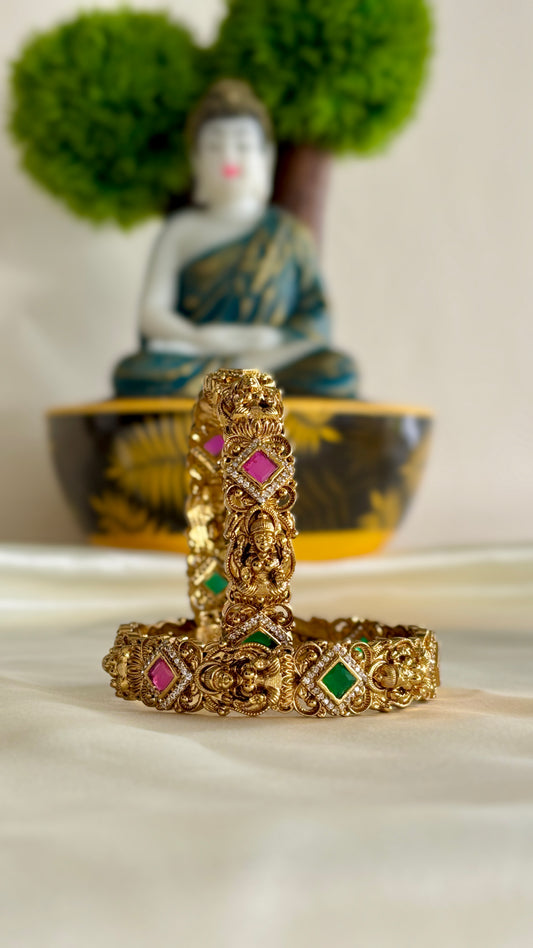 Ad kemp Stoned Vattam