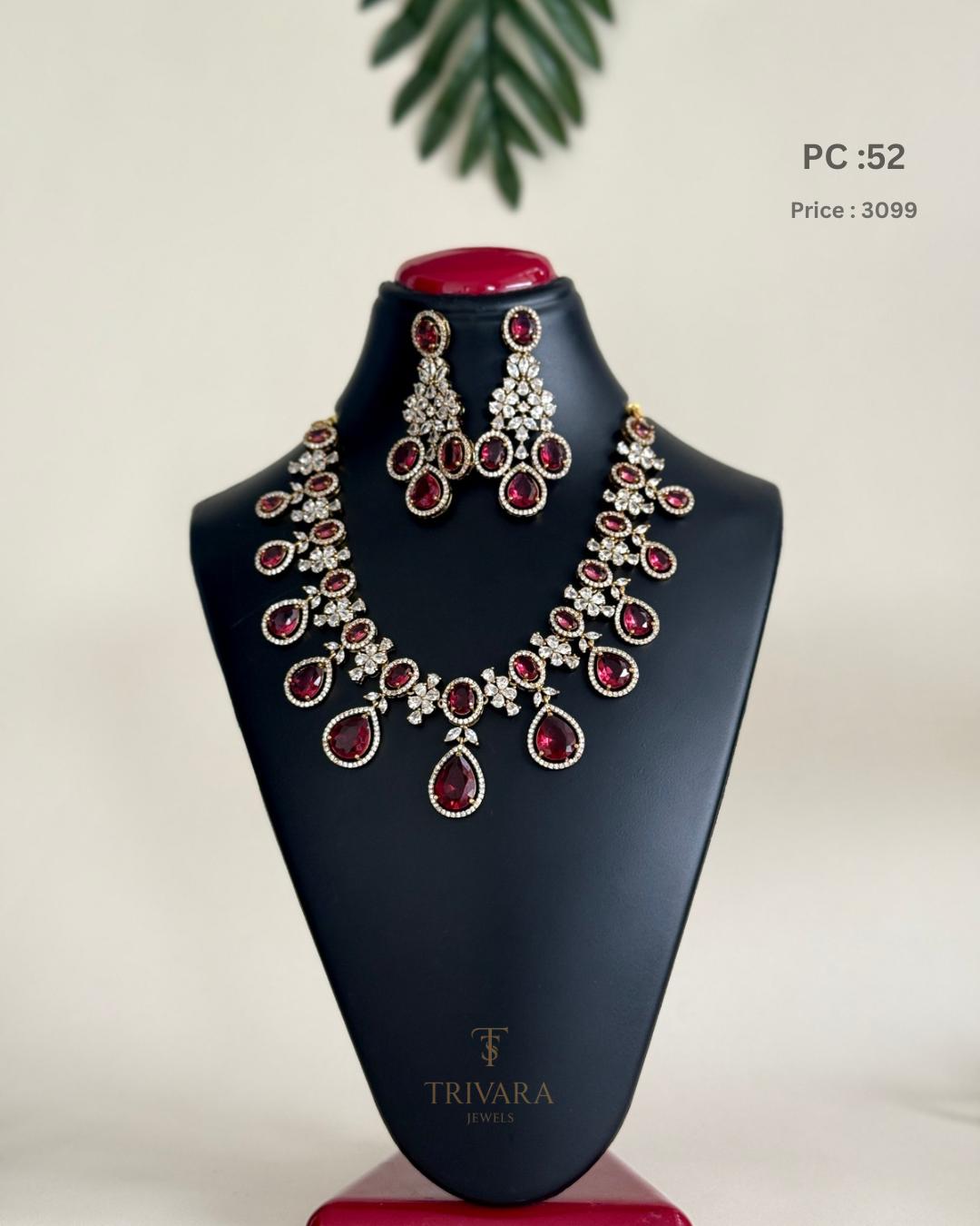 AD stoned floral necklace