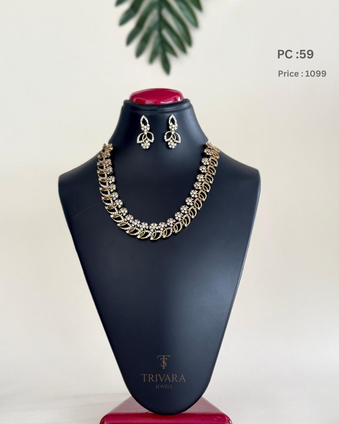 AD petal stoned necklace